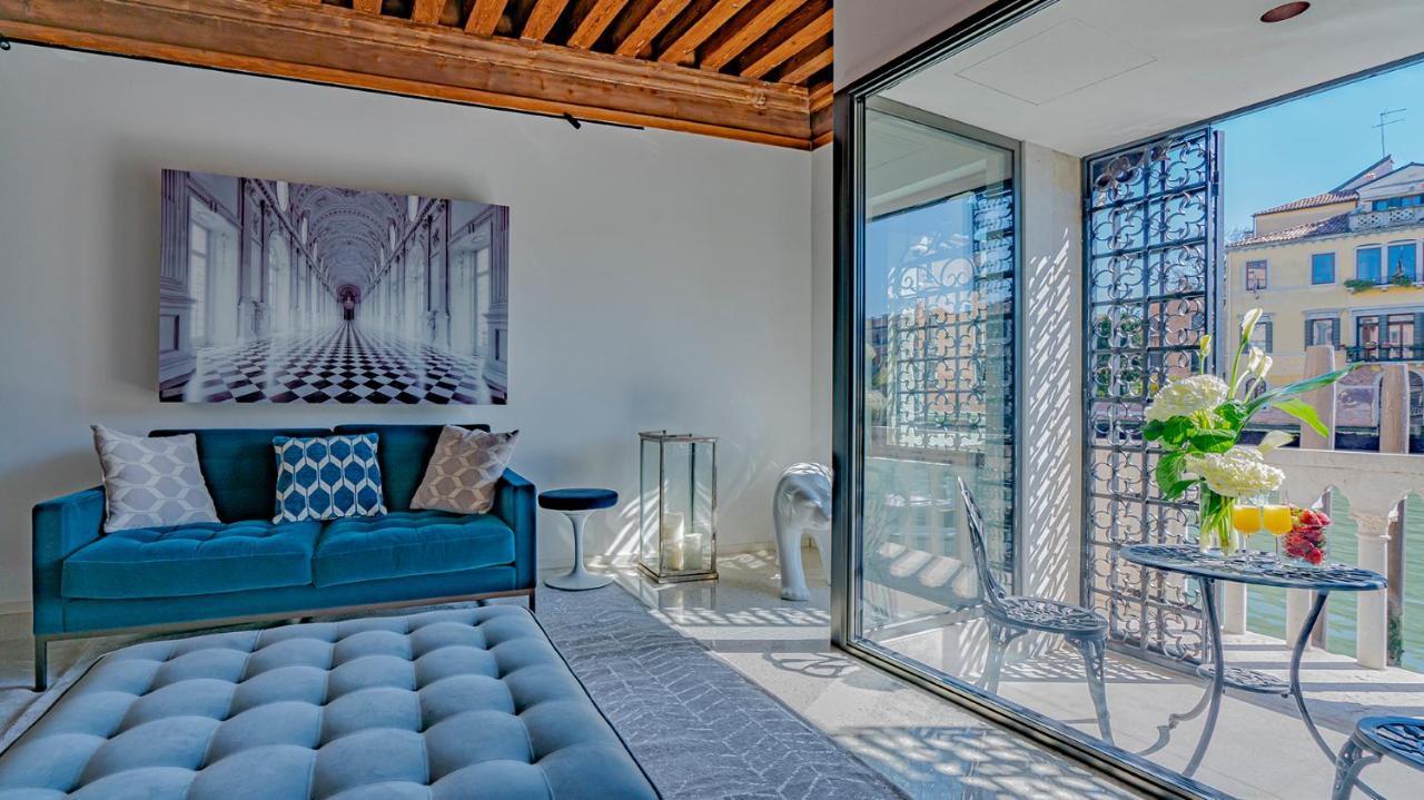 La Loggia Grand Canal Apartment *