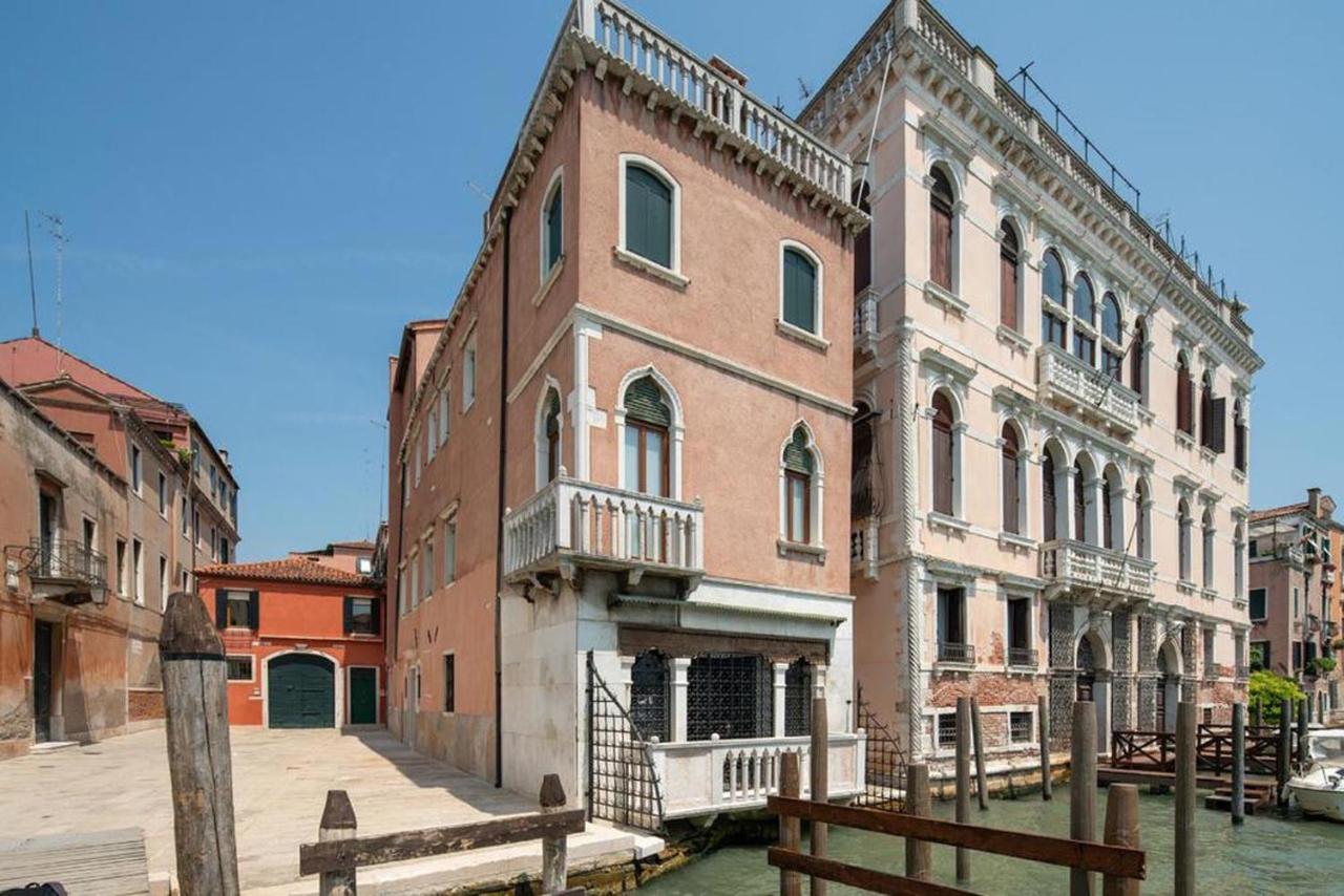 La Loggia Grand Canal Apartment Venedig